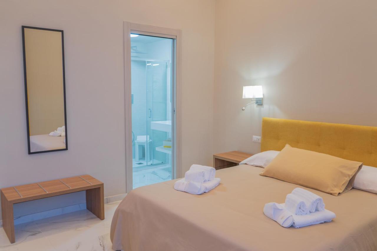 Le Suite 克罗托内 外观 照片